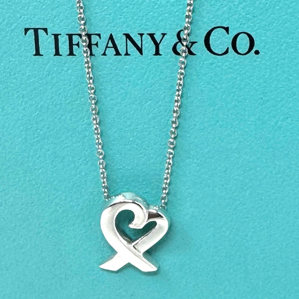 Authentic Tiffany &CO. Paloma Picasso Loving Heart  Necklace.